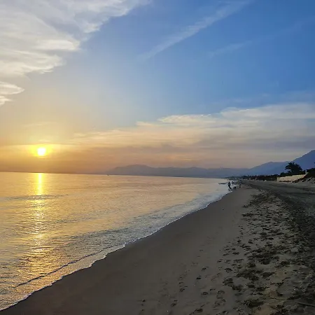 아파트 Jardines De Golondrinas Elviria By The Nikki