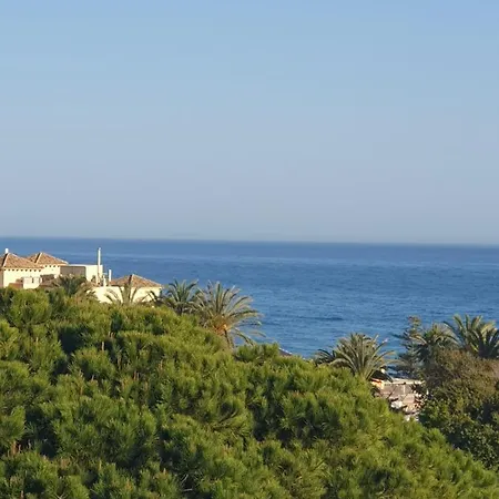 Beachfront Elviria Jardines De Golondrinas