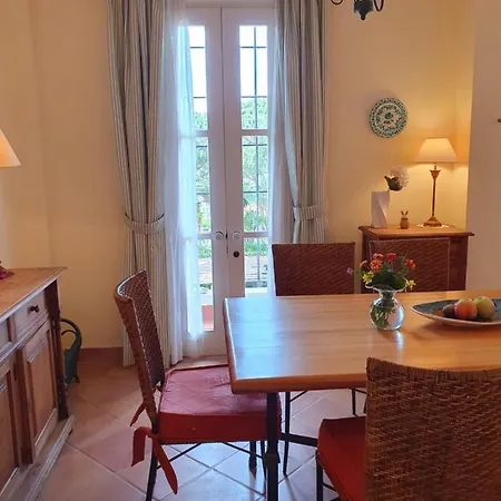 Jardines De Golondrinas Elviria By The Nikki Lägenhet *