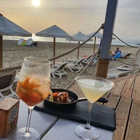 Marbella Beachfront Elviria Jardines De Las Golondrinas *