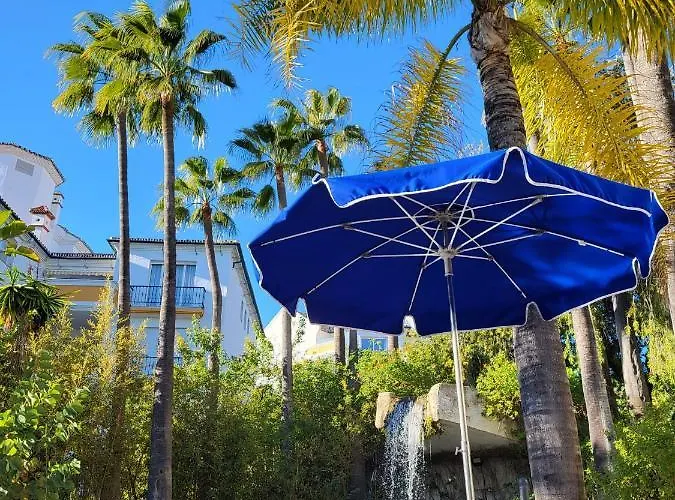 Jardines De Golondrinas Elviria By The Nikki