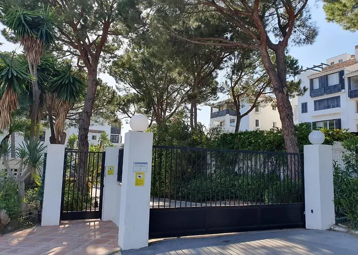 Jardines De Golondrinas Elviria By The Nikki Apartmán Marbella