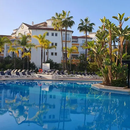 Jardines De Golondrinas Elviria By The Nikki * 马尔韦利亚